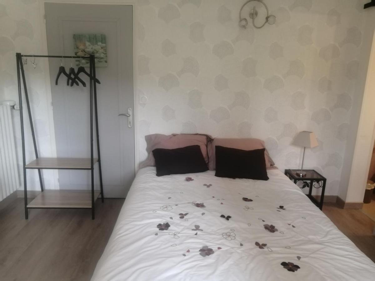 Hotel Le Petit Nid Égletons Zewnętrze zdjęcie